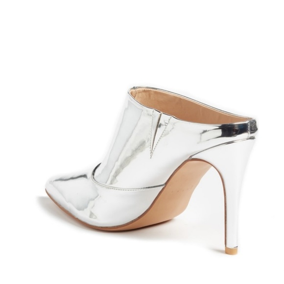 NEW NEVER WORN Metallic Kala Mule - Picture 3 of 4